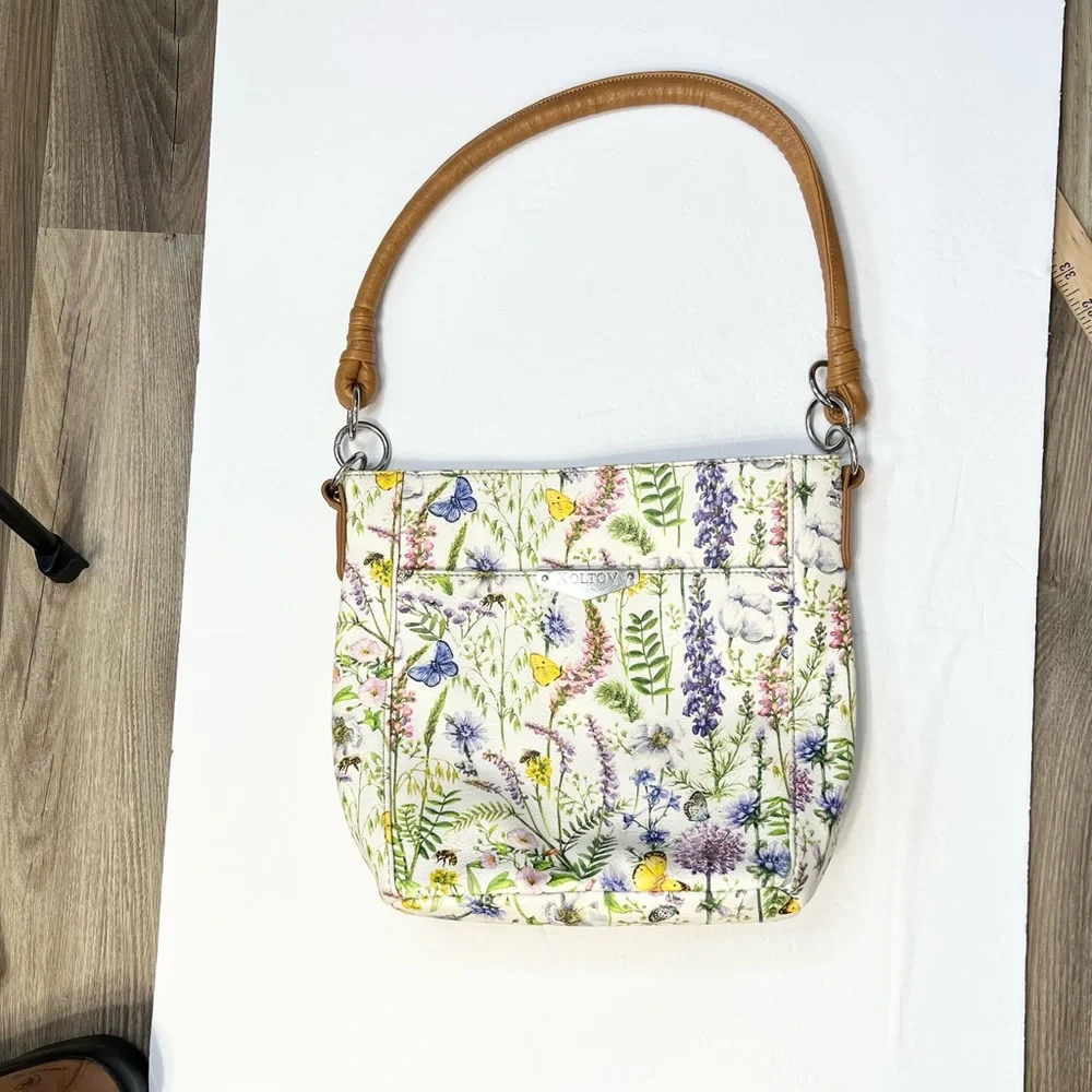 Koltov Ginny Bucket Bag Flowers Butterfly Spring Summer Chic Cute Casual